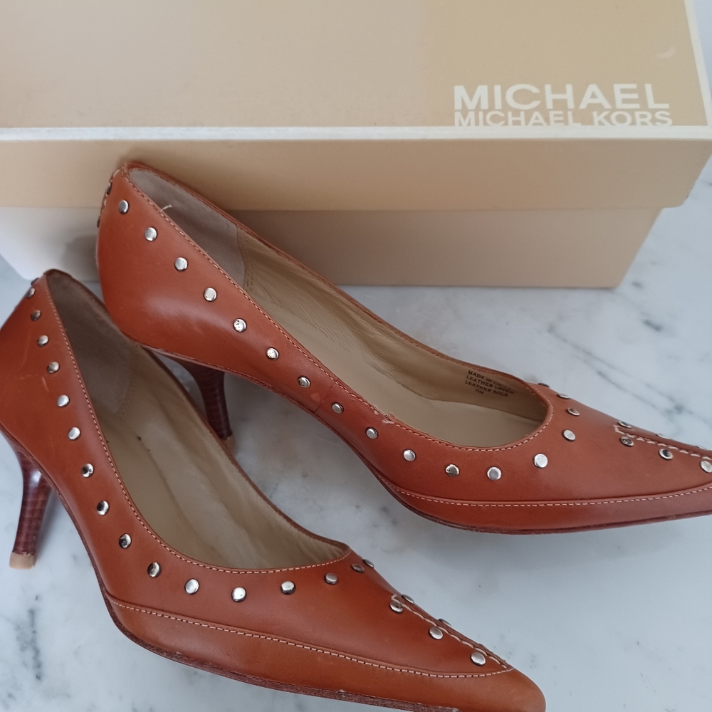 Michael Kors "Astor Pump" leather shoes - Picture 5 of 16